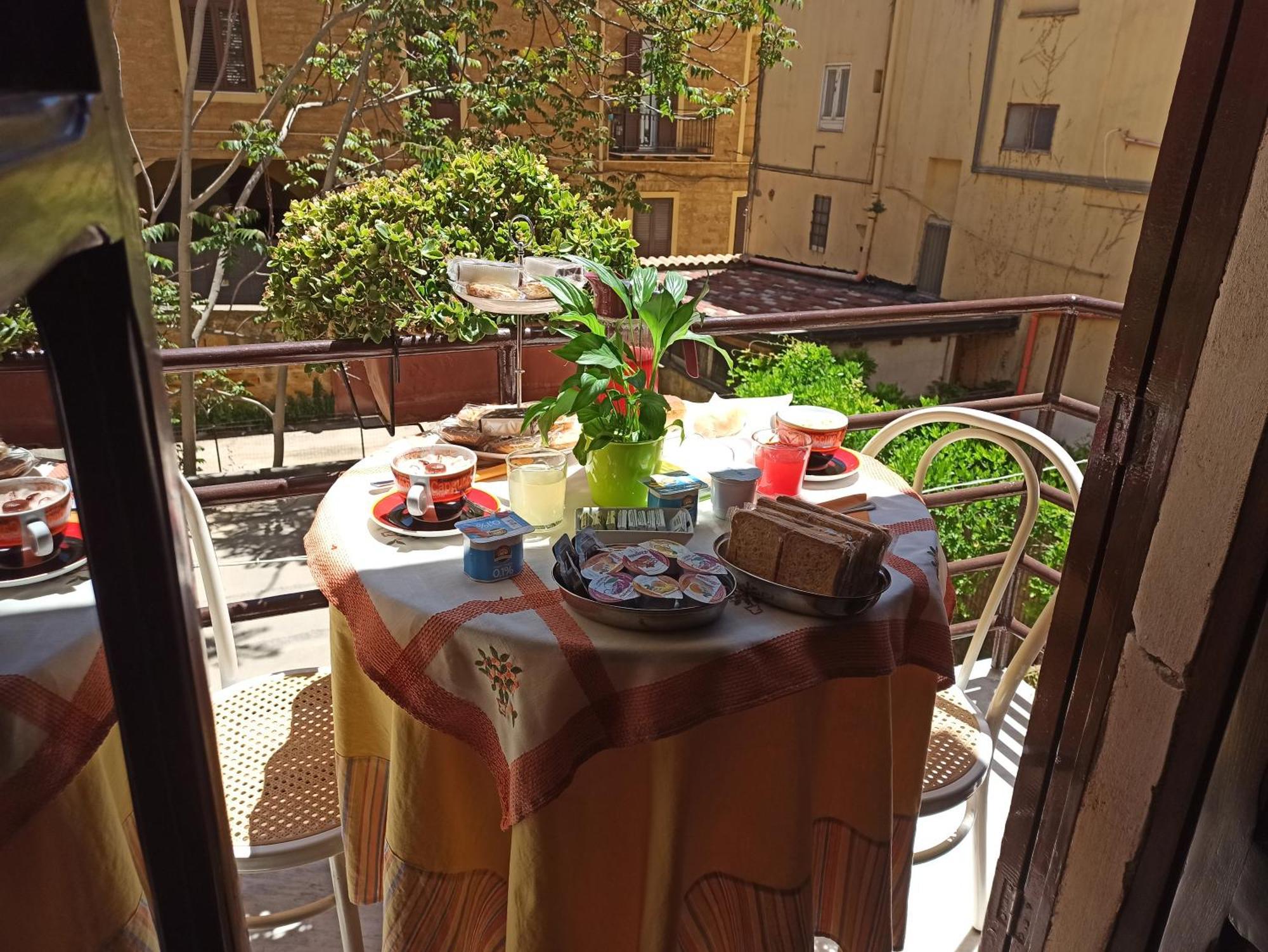 B&B Le 4 Stagioni Sul Viale, Belvedere Di 아그리젠토 외부 사진