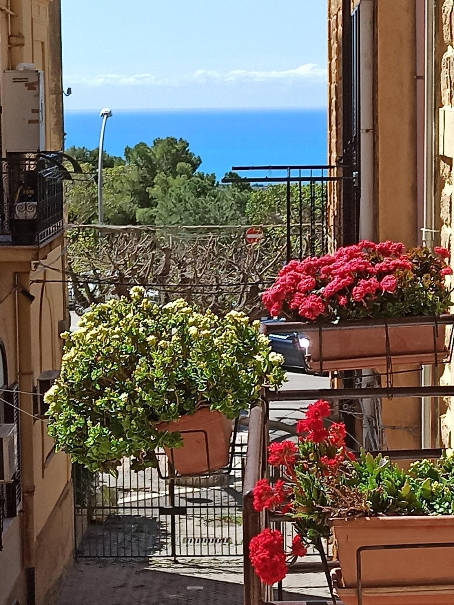 B&B Le 4 Stagioni Sul Viale, Belvedere Di 아그리젠토 외부 사진